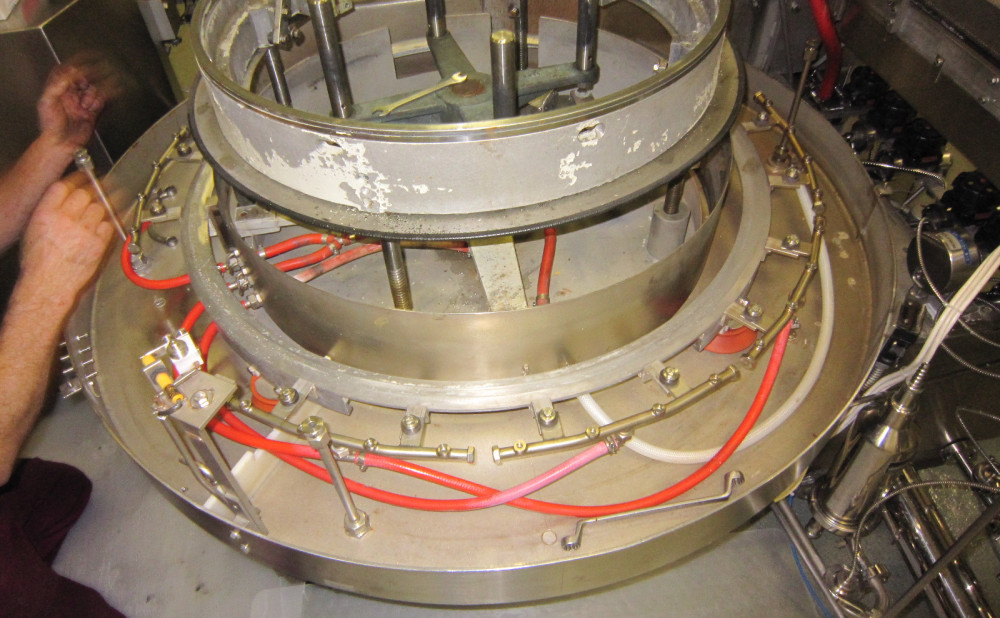 Remont stroja za pranje bočica za injekcije Bosch