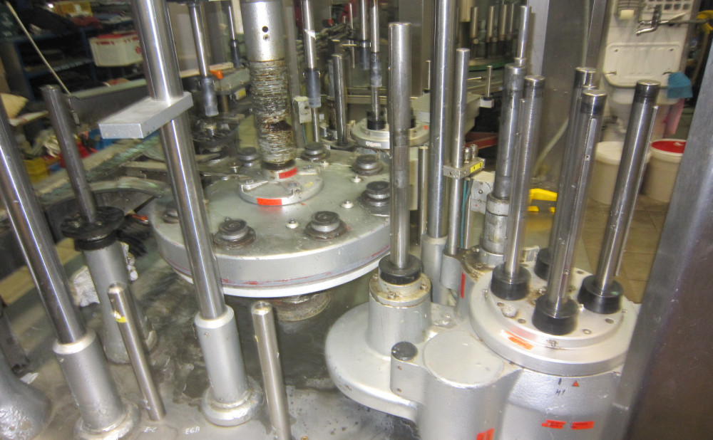 Servis i rekonstrukcija linije za punjenje jakih alkoholnih pića u male bočice