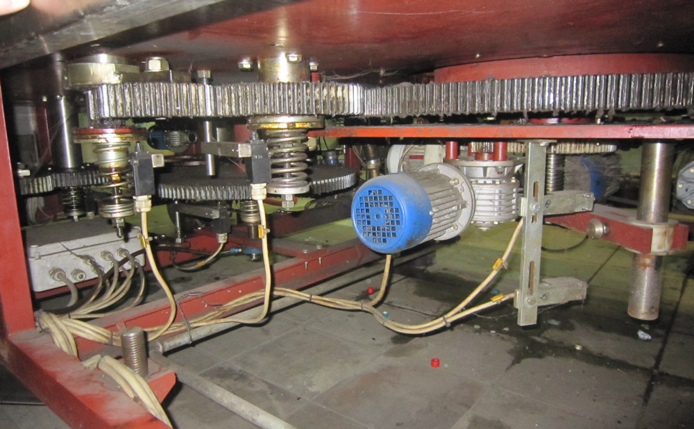 Servis i rekonstrukcija linije za punjenje jakih alkoholnih pića u male bočice